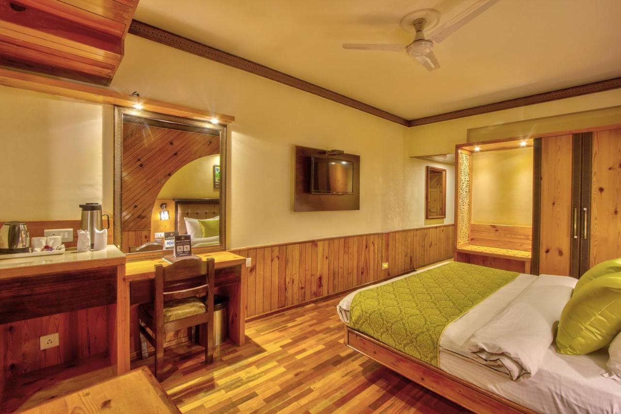 Hotel Kanishka Manali - 200M From Mall Road Manāli Екстериор снимка