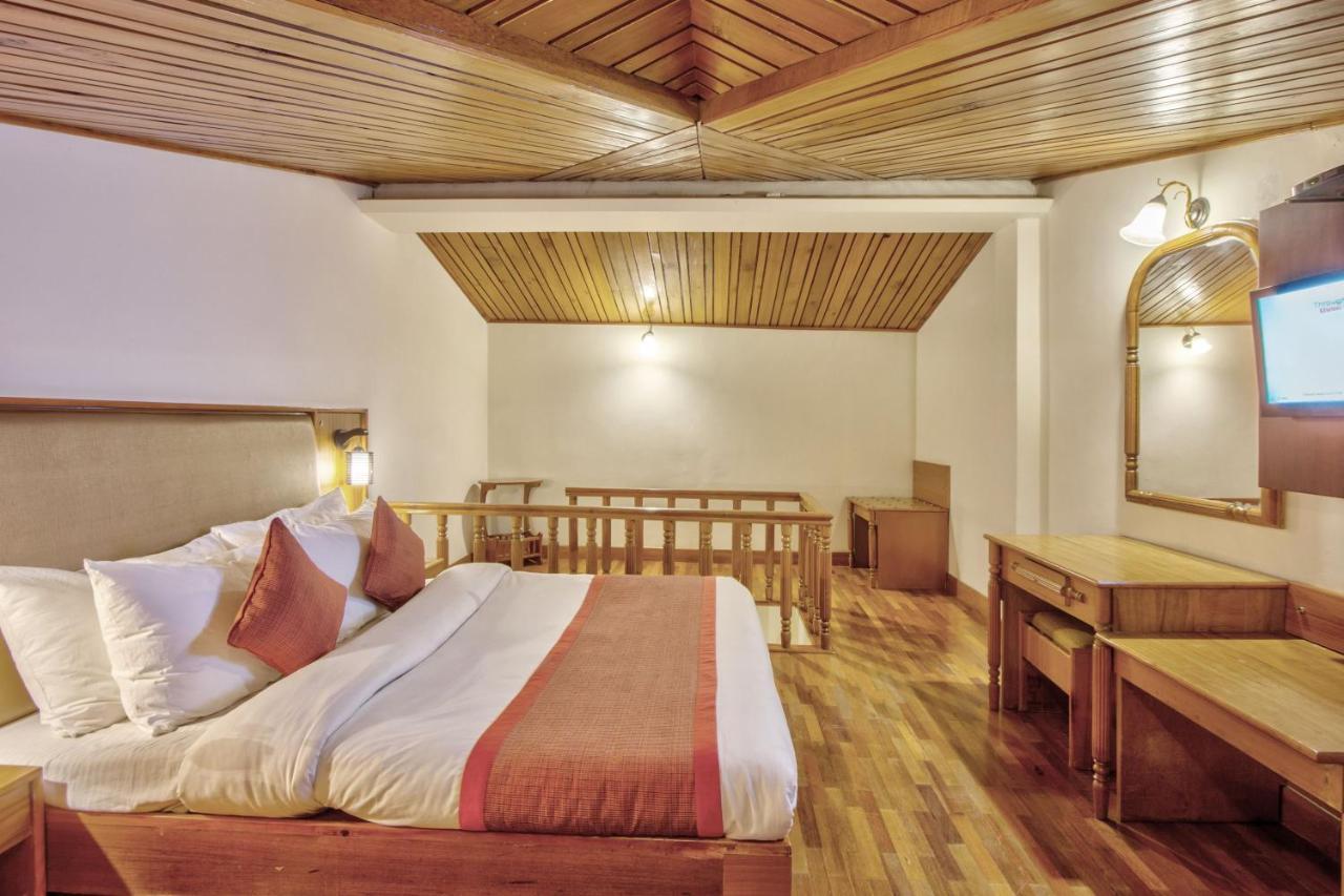 Hotel Kanishka Manali - 200M From Mall Road Manāli Екстериор снимка