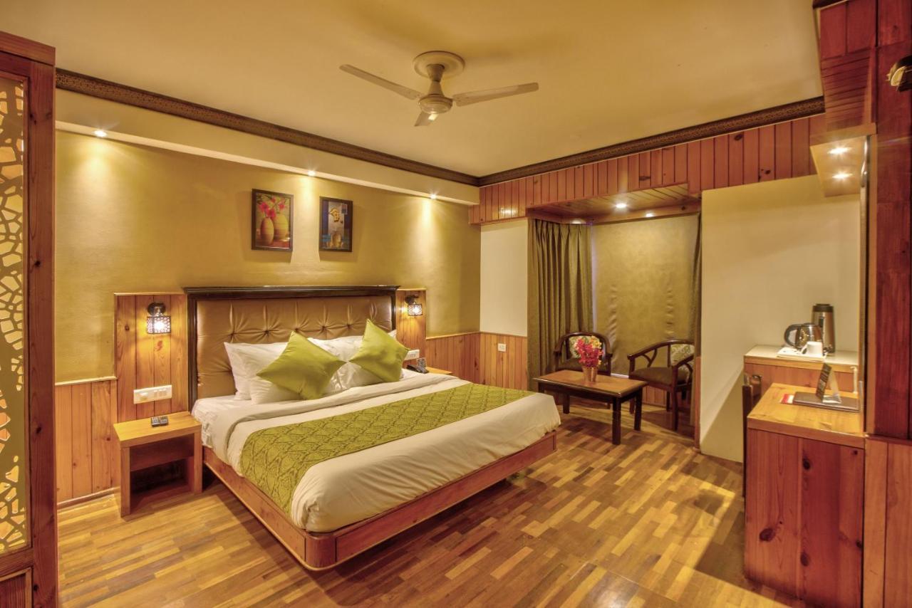 Hotel Kanishka Manali - 200M From Mall Road Manāli Екстериор снимка