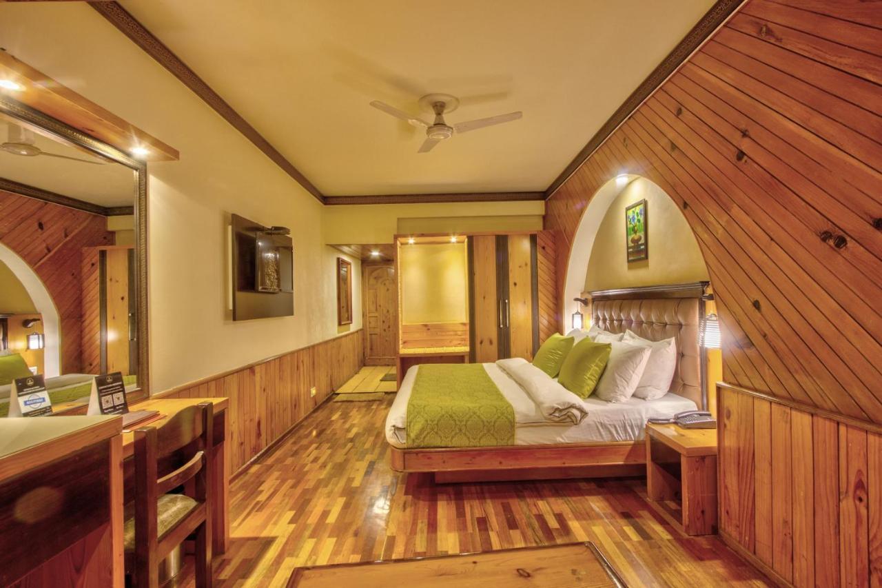 Hotel Kanishka Manali - 200M From Mall Road Manāli Екстериор снимка