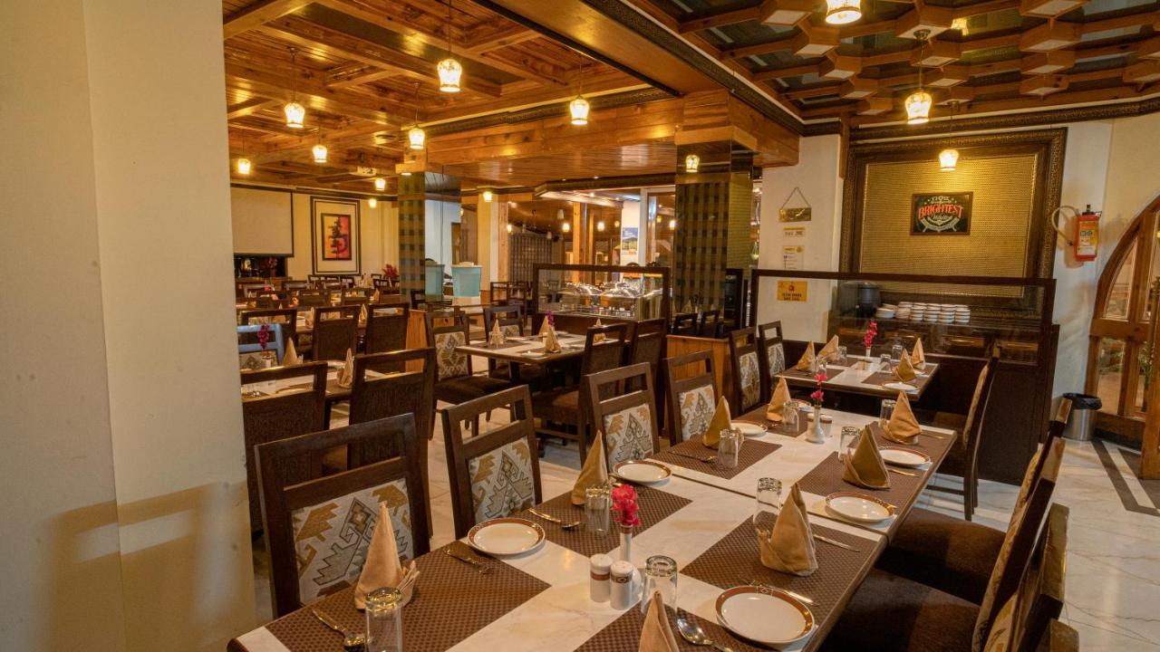 Hotel Kanishka Manali - 200M From Mall Road Manāli Екстериор снимка
